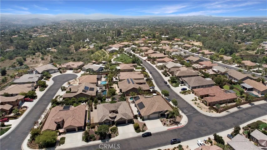 2025 James Gaynor Street, Fallbrook, California 92028