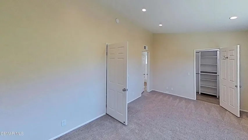 Primary Bedroom3