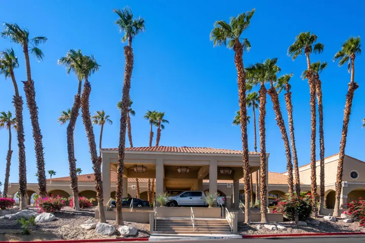 Palm Desert Resorter Country Club