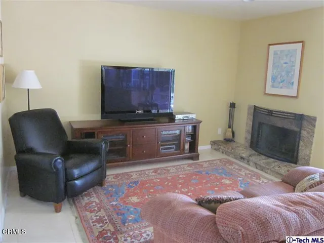 20200827184444102765000000-o