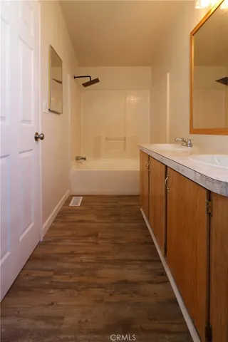 Dual sink