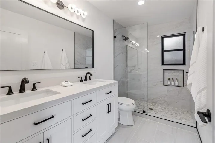 5 Arriba Drive, Aromas, California 95004