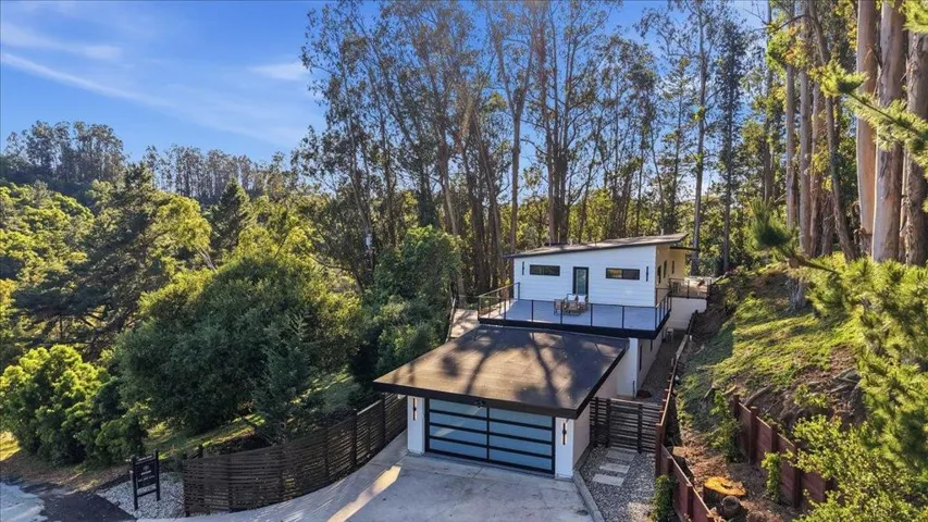 5 Arriba Drive, Aromas, California 95004
