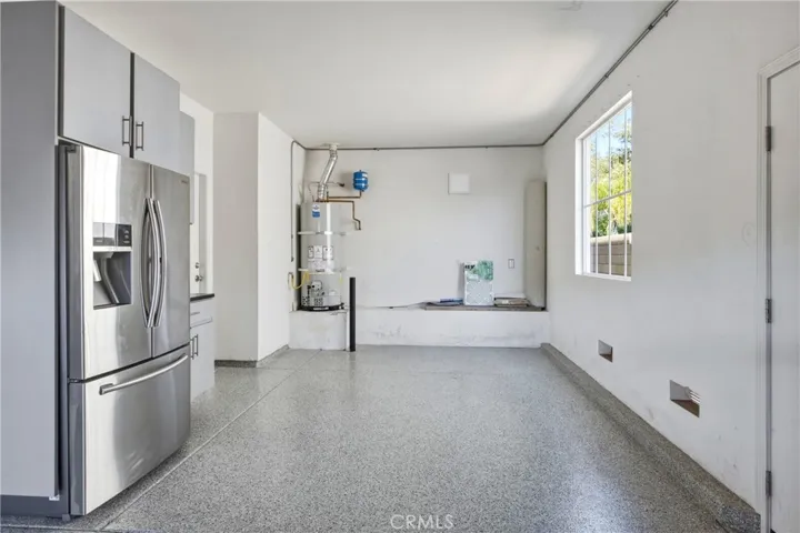 Three Car Tandem Garage 1