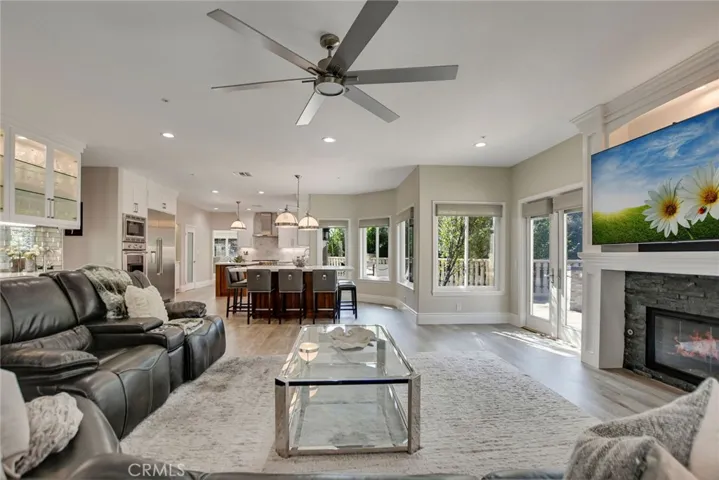 7179 Las Brisas, La Verne, California 91750