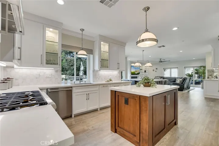 7179 Las Brisas, La Verne, California 91750
