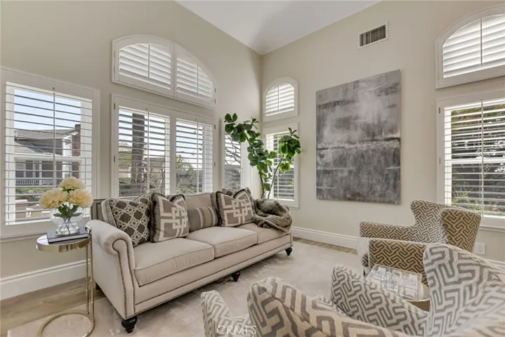 7179 Las Brisas, La Verne, California 91750
