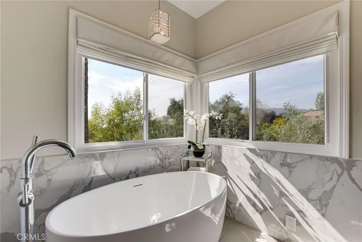 7179 Las Brisas, La Verne, California 91750