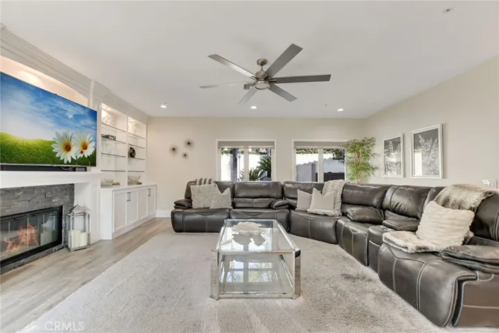 7179 Las Brisas, La Verne, California 91750