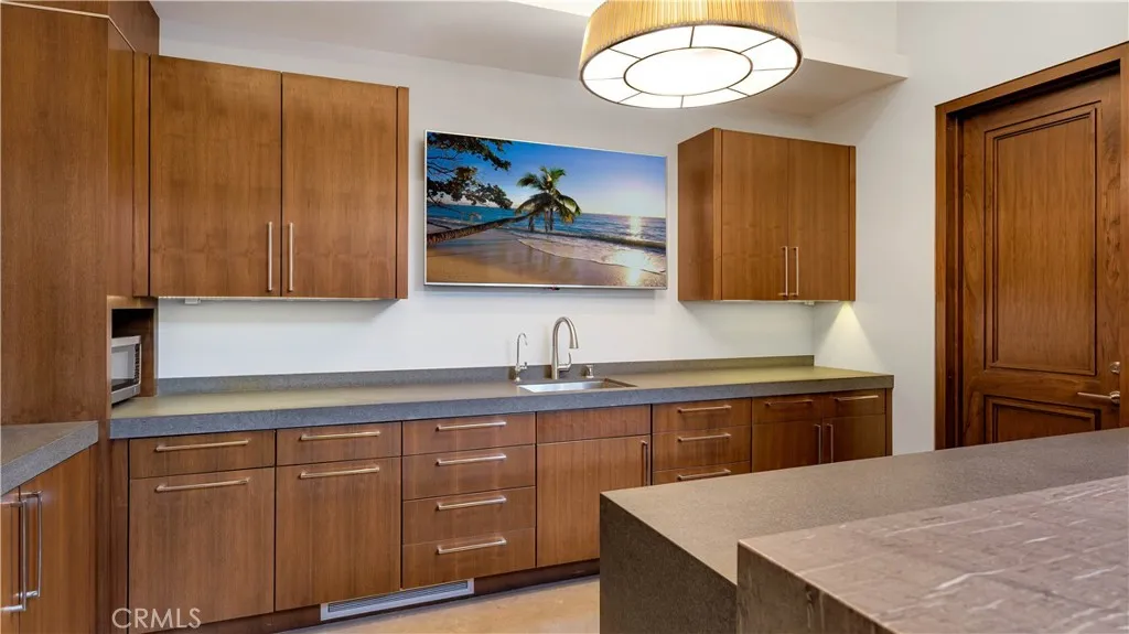 The downstairs kitchen--load the snacks here! Popcorn please.