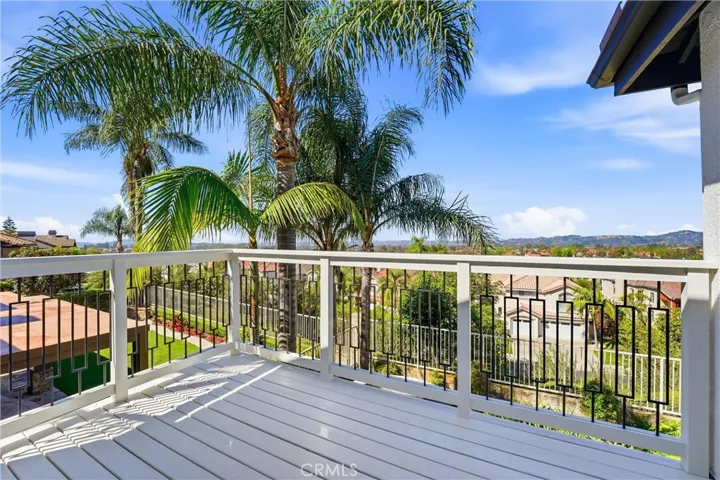 View Deck with new Modern Railing