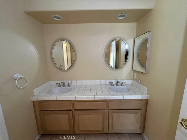 Upstairs Bathroom