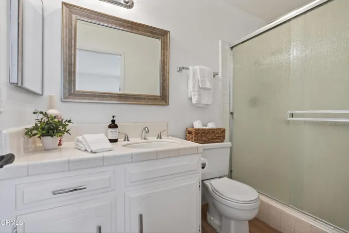 82-print-Upmarketmedia_2920Sea-094 (2)