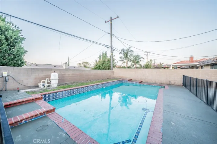 705 Dover, San Bernardino, California 92407