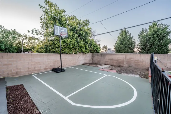 705 Dover, San Bernardino, California 92407