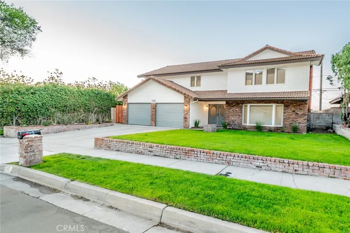 705 Dover, San Bernardino, California 92407