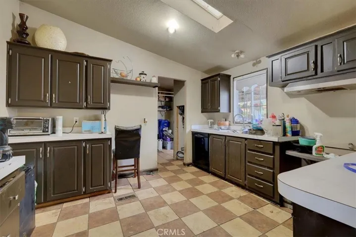 10447 Texas Hill Road, Dobbins, California 95935