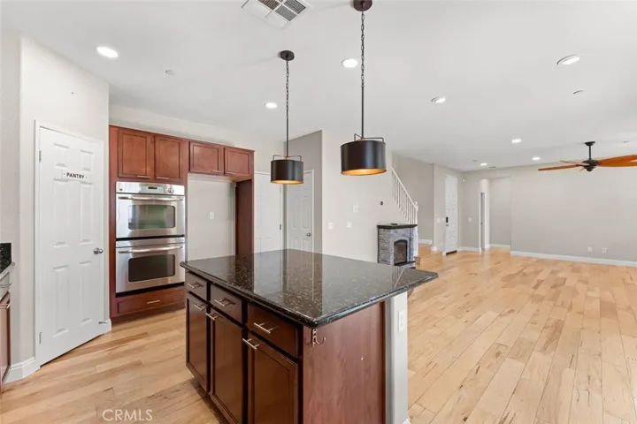 Kitchen 4