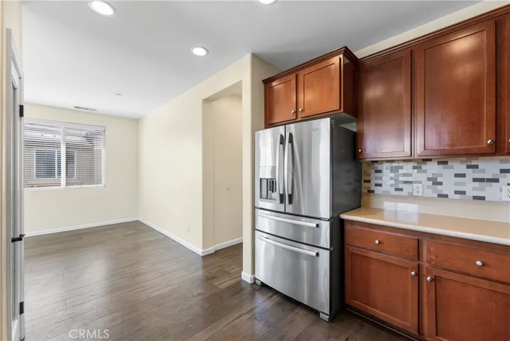 27968 Avalon, Canyon Country, California 91351