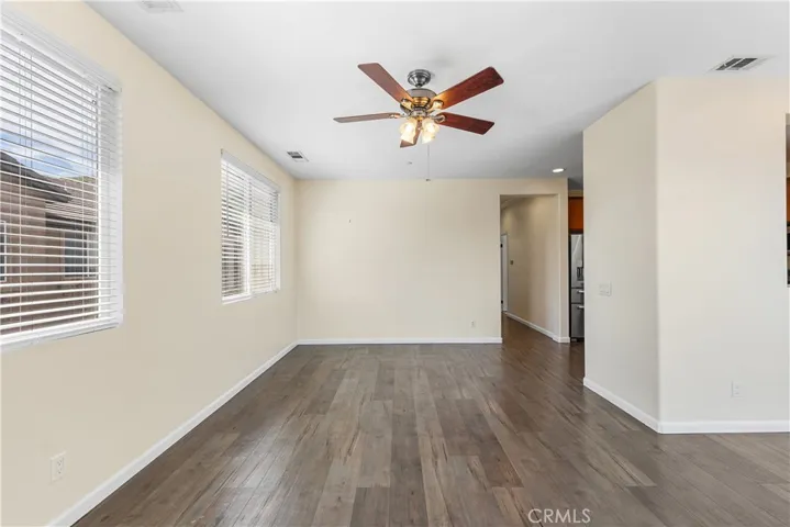 27968 Avalon, Canyon Country, California 91351