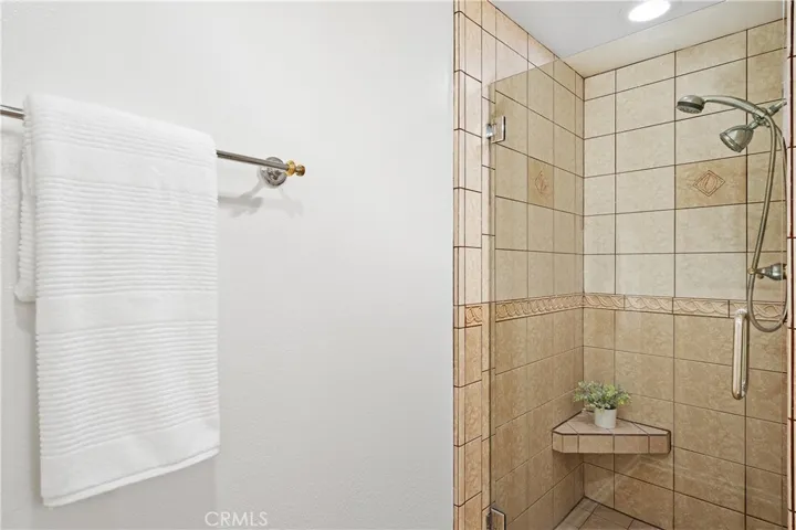 Second bedroom suite walk-in shower.