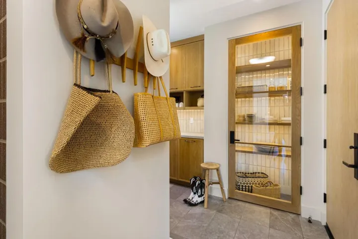 52-web-or-mls-TP_Deacon_0326_052