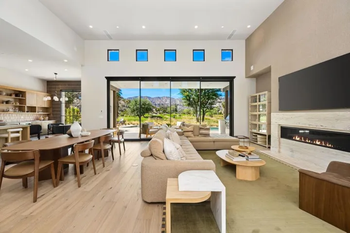 24-web-or-mls-TP_Deacon_0326_024