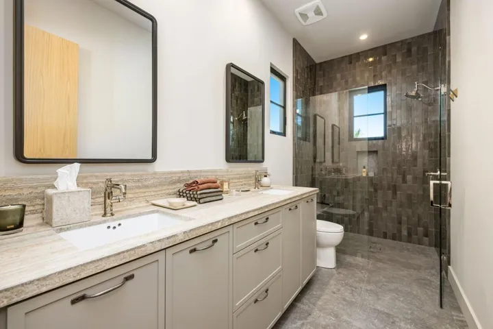 66-web-or-mls-TP_Deacon_0326_066