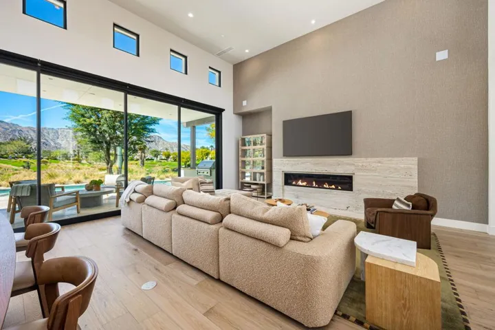 25-web-or-mls-TP_Deacon_0326_025