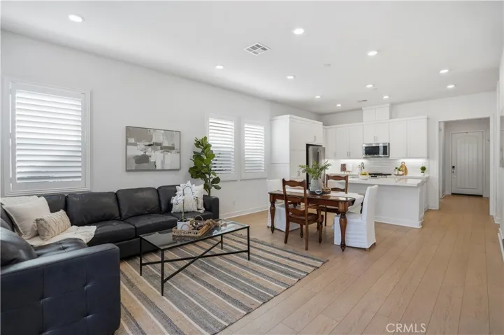 806 Sunrise, Rancho Mission Viejo, California 92694