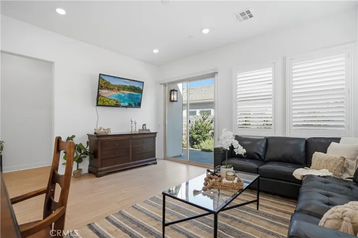 806 Sunrise, Rancho Mission Viejo, California 92694