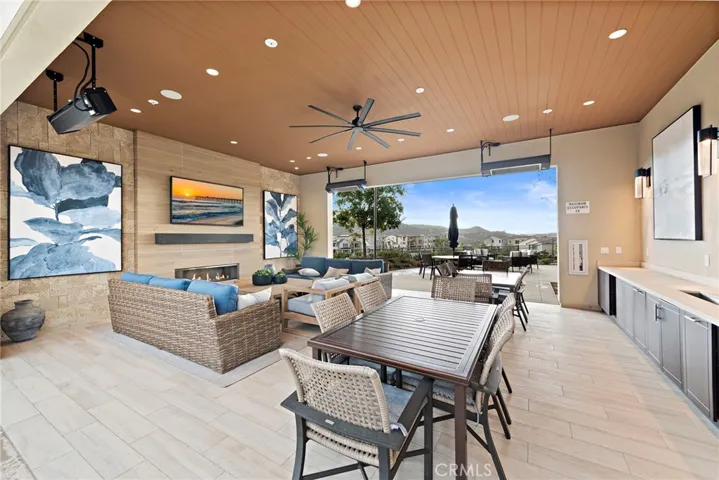 806 Sunrise, Rancho Mission Viejo, California 92694
