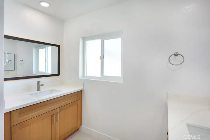 Guest​​‌​​​​‌​​‌‌​​‌​​​‌‌​​​‌​​‌‌​​‌‌​​‌‌​​​​ Bathroom