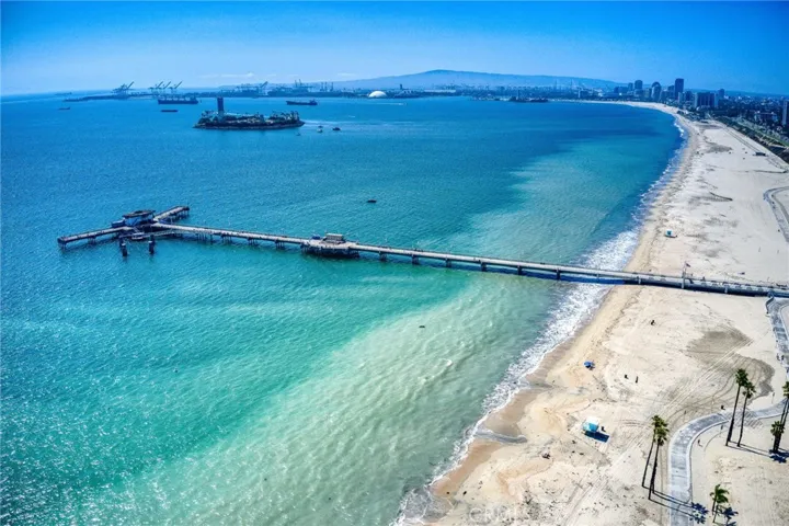 Stunning Long Beach coastline