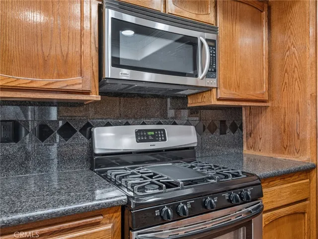 12860 Greensboro Road, Victorville, California 92395