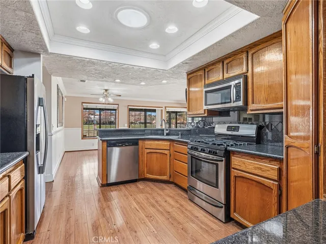 12860 Greensboro Road, Victorville, California 92395