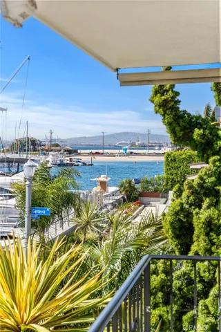 5585 E Corso Di Napoli, Long Beach, California 90803