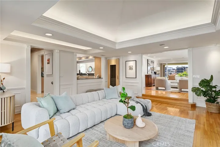5585 E Corso Di Napoli, Long Beach, California 90803