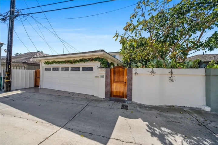 5585 E Corso Di Napoli, Long Beach, California 90803