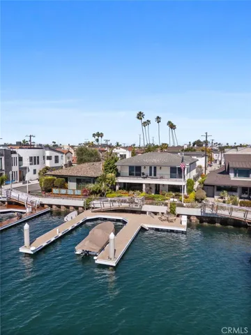 5585 E Corso Di Napoli, Long Beach, California 90803