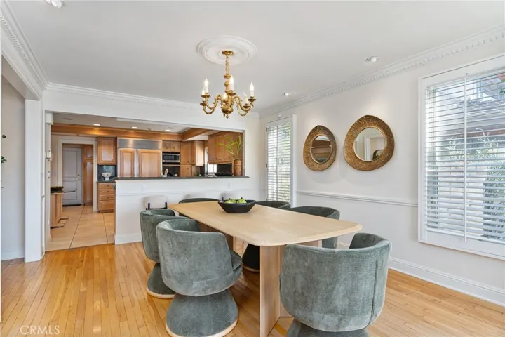5585 E Corso Di Napoli, Long Beach, California 90803