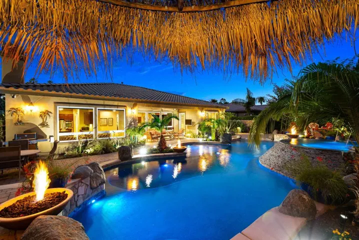 85-web-or-mls-JMShining_OPMG_0326_085