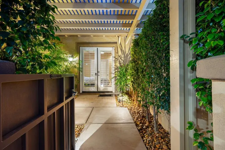 100-web-or-mls-JMShining_OPMG_0326_100