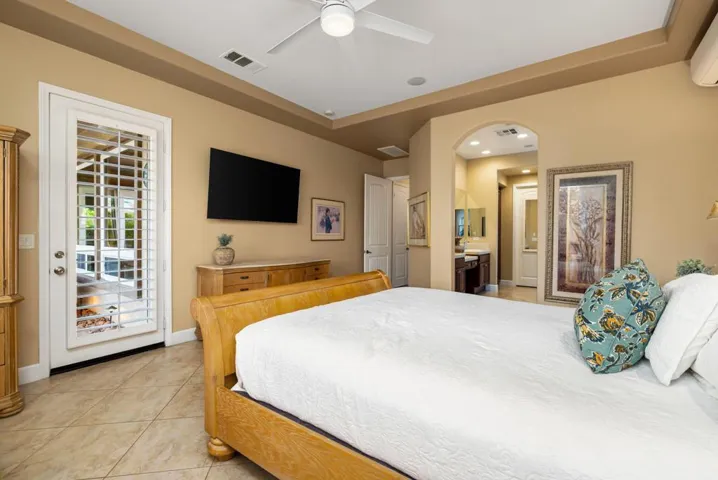 53-web-or-mls-JMShining_OPMG_0326_053
