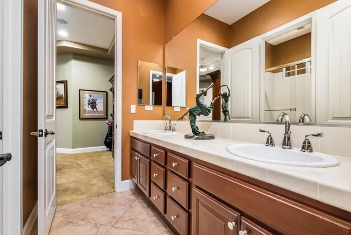 61-web-or-mls-JMShining_OPMG_0326_061