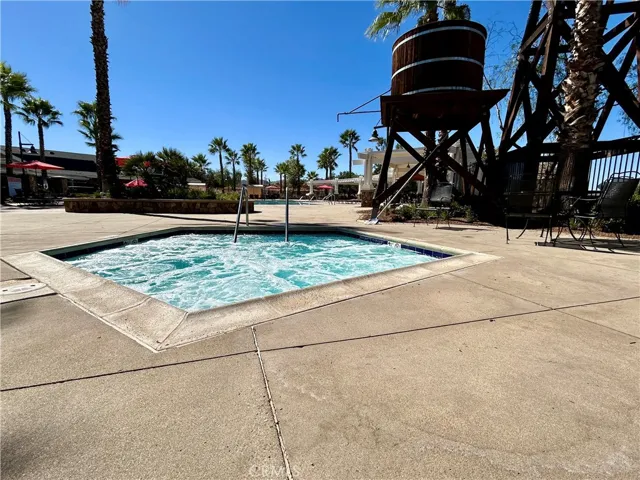 HOA POOL