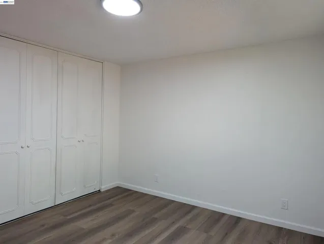 2550 2550 Damuth St, Oakland, California 94602