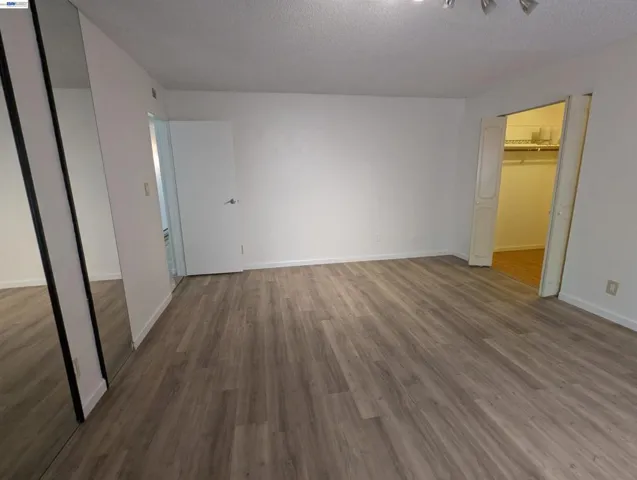 2550 2550 Damuth St, Oakland, California 94602