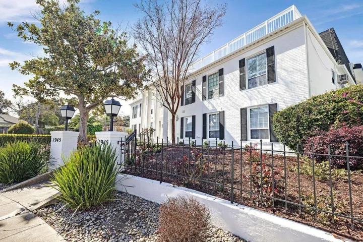 1945 Mount Vernon Court 3, Mountain View, California 94040