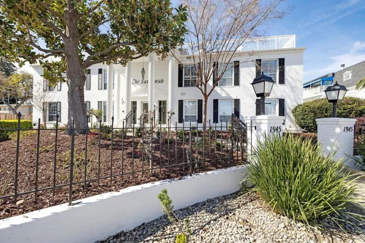 1945 Mount Vernon Court 3, Mountain View, California 94040